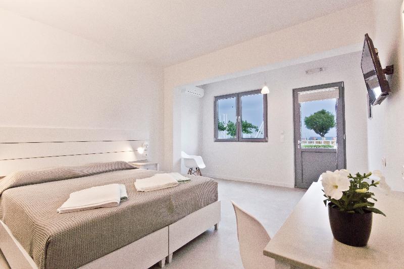 Gregory Peck Beach Break Hotel Faliraki